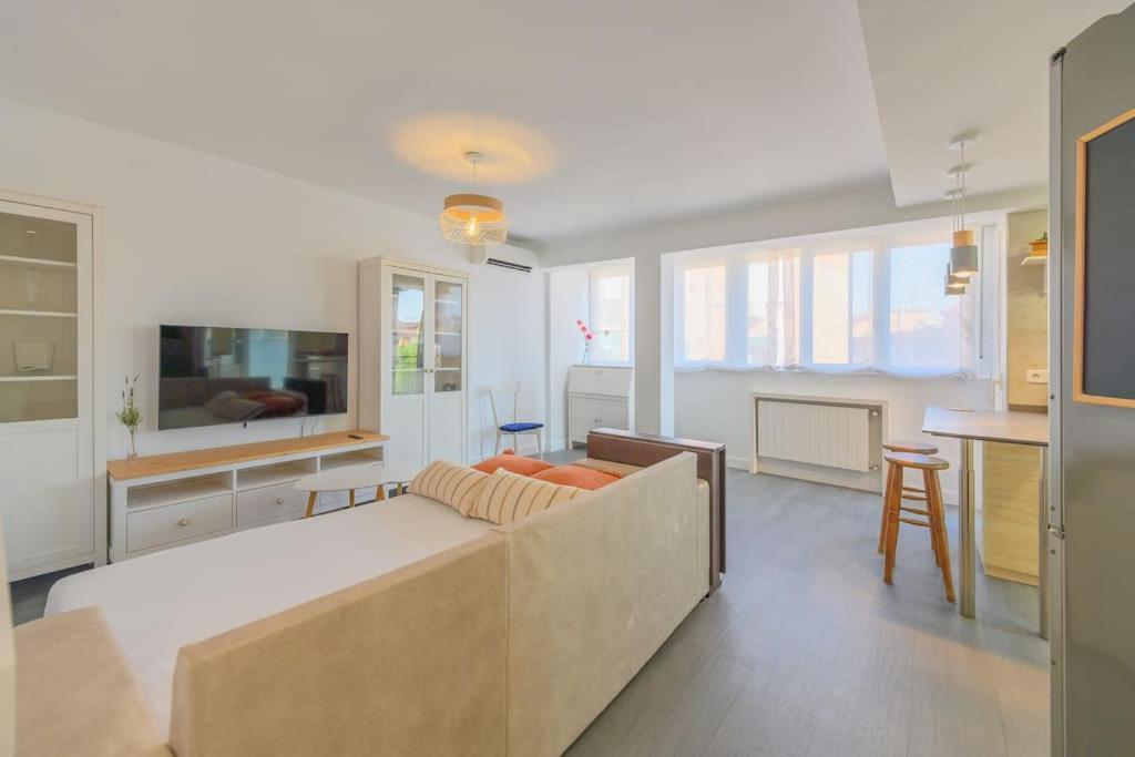 Apartamento For Acogedor Temporal En San Isidro Ala68 Madrid