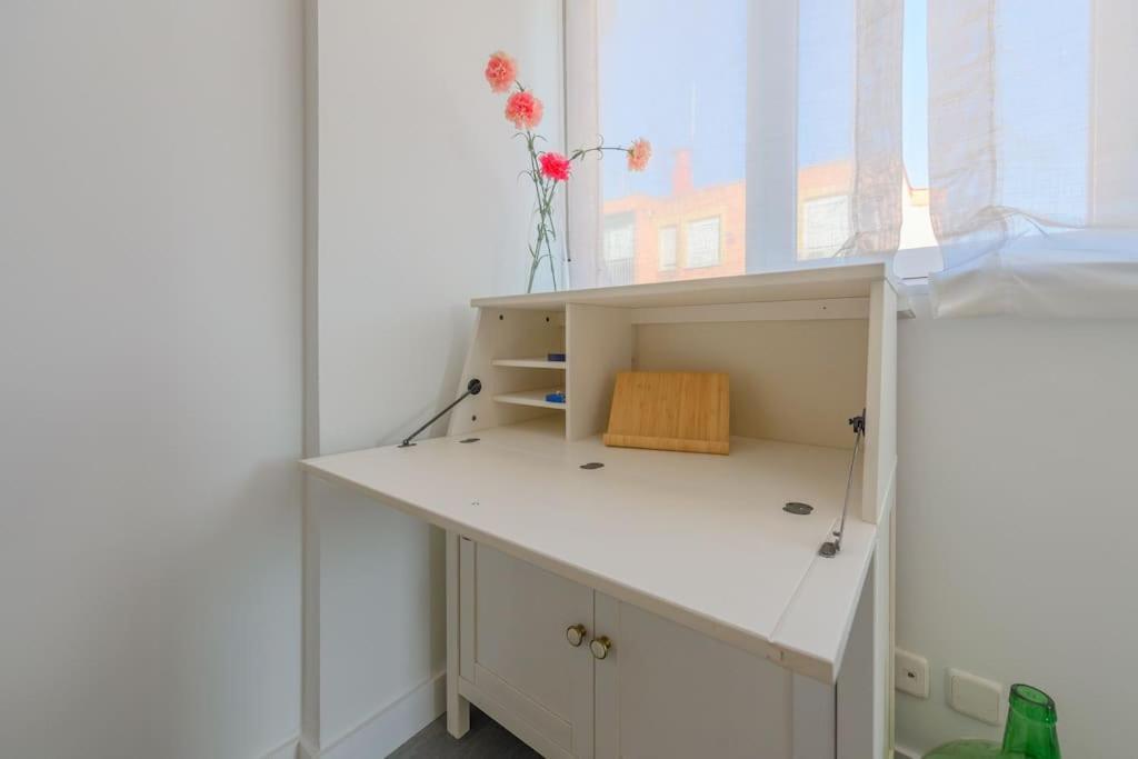 Apartamento For Acogedor Temporal En San Isidro Ala68 Madrid